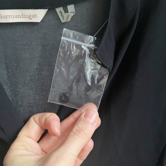 NWOT Soft Surrounding Black Sheer Asymmetrial Tunic Mandarin Collar Size PS - Picture 5 of 6